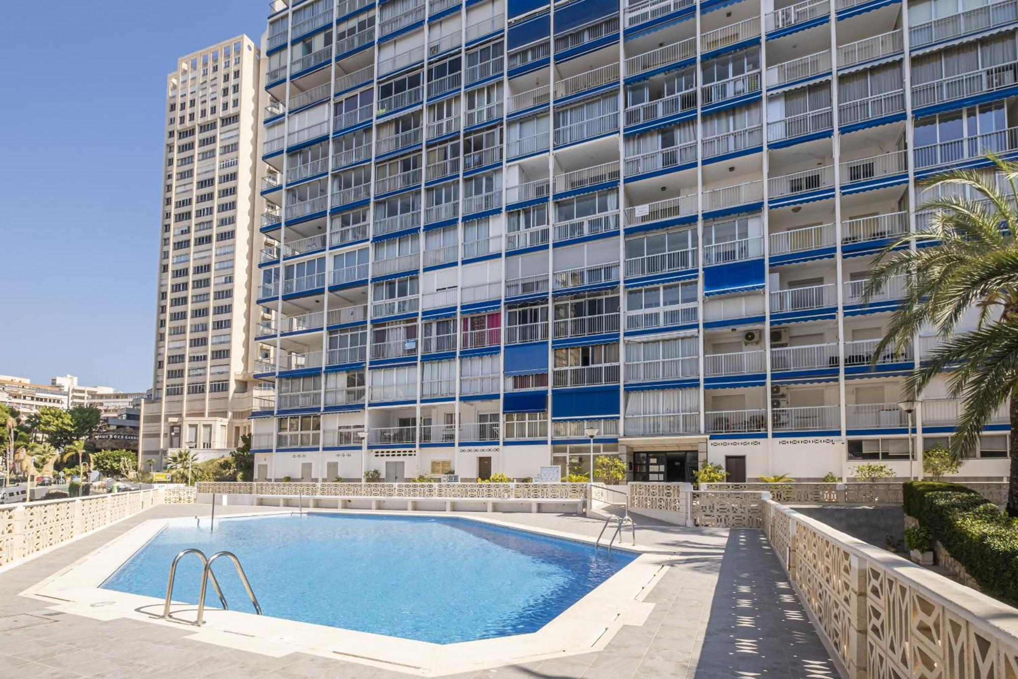 Halcon Deluxe 17-c Levante Appartement *